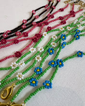 Load image into Gallery viewer, Daisy Chain Bracelet