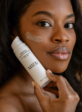Load image into Gallery viewer, Brightening Sunscreen Minerals SPF 30 Gel-Cream