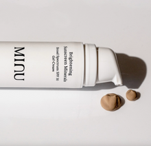 Load image into Gallery viewer, Brightening Sunscreen Minerals SPF 30 Gel-Cream