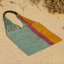 Load image into Gallery viewer, Las Rayas Hand Woven Tote