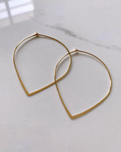 Load image into Gallery viewer, Hammered Petal Hoop Earrings