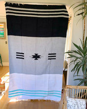 Load image into Gallery viewer, Blanket: Horizonte