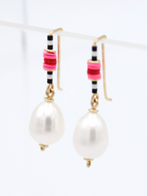 Load image into Gallery viewer, Party Pearl Earrings