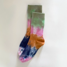 Load image into Gallery viewer, Tie-Dyed Dressy Socks
