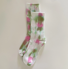 Load image into Gallery viewer, Tie-Dyed Dressy Socks

