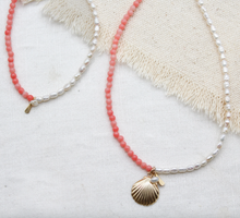 Load image into Gallery viewer, Yin Yang Necklace and Bracelet
