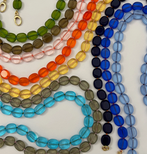 Load image into Gallery viewer, Matte Edge Glass Bead Necklace
