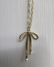 Load image into Gallery viewer, Bow Charm Necklace
