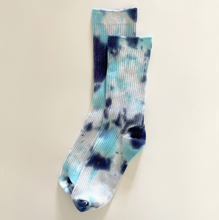 Load image into Gallery viewer, Tie-Dyed Dressy Socks
