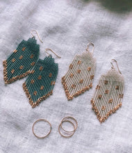 Load image into Gallery viewer, Hand Beaded Lace Earring
